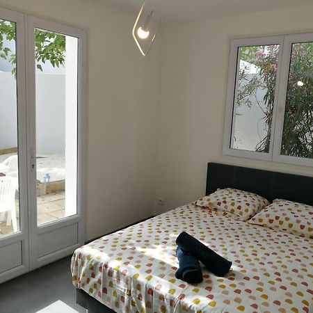 Villa Au Calme Avec Exterieur Et Parking Gratuit Aux Portes D'Aix Et Marseille Emplacement Ideal ภายนอก รูปภาพ
